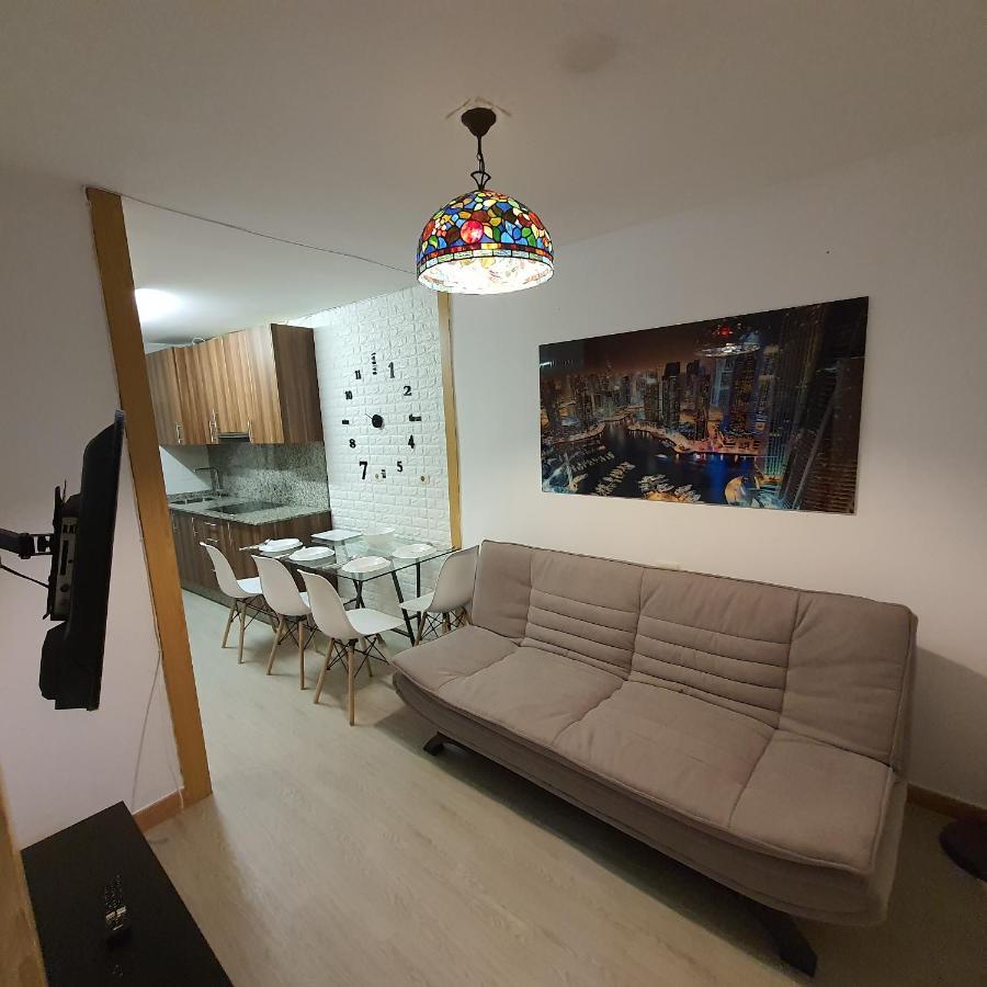 Moderno Y Centrico Apartamento En Vigo Apartment Exterior foto